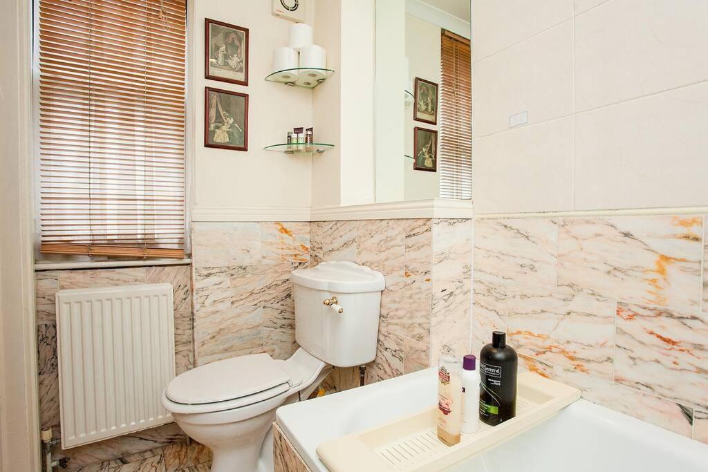 Bright 2 Bedroom Flat In Central London Exterior foto