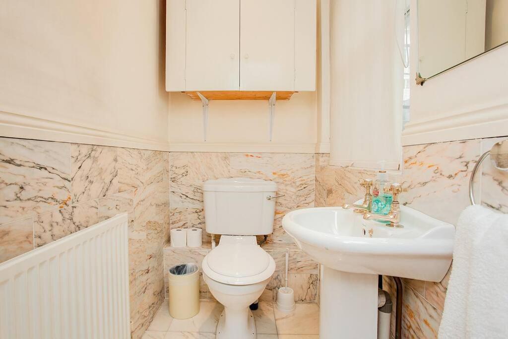 Bright 2 Bedroom Flat In Central London Exterior foto